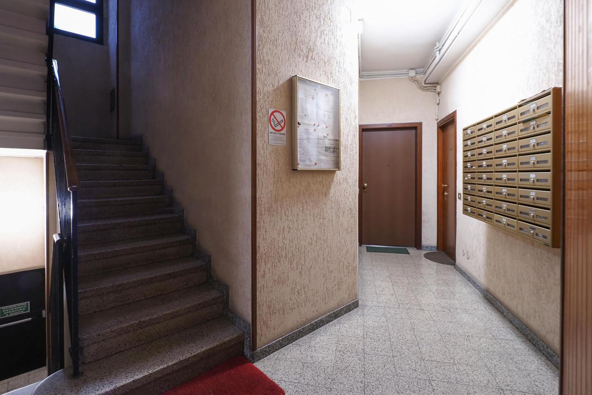 Appartamento Primopiano - Tofane Milano Esterno foto